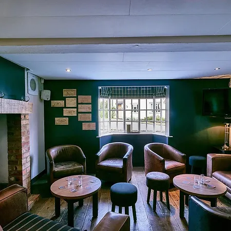 The Queens Head-3
