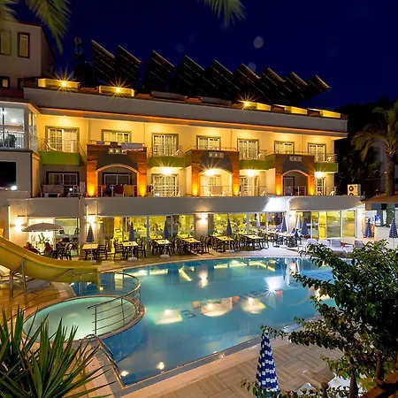 Rich Melissa Hotel-3