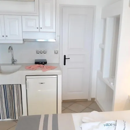 Nikos Apartments And Studios-3