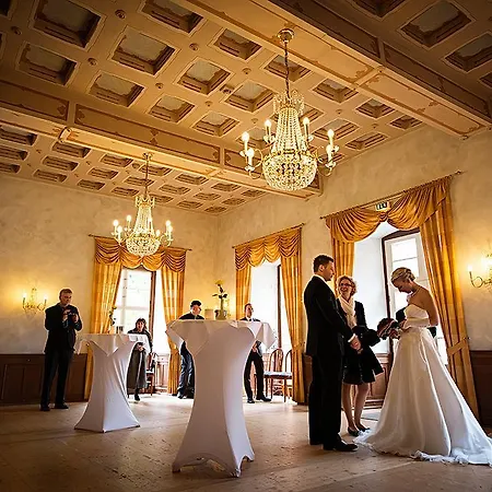 SchlossHOTELGedern-2