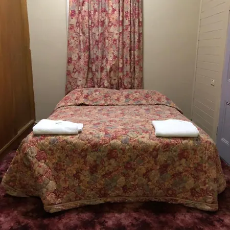 Club Hotel-3