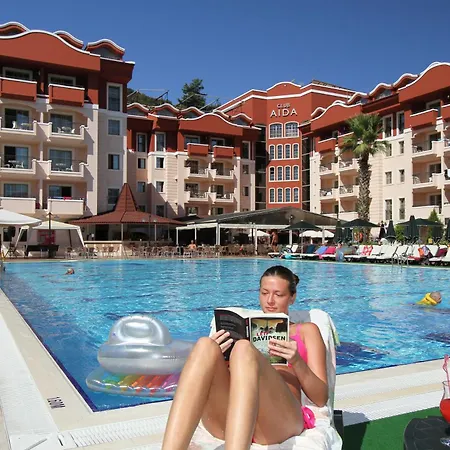 Club Aida-2