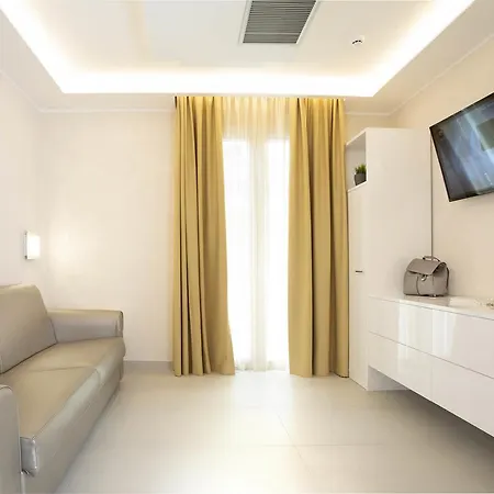 White Suite & Apartments-3