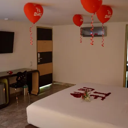 Hotel Parque 70-3