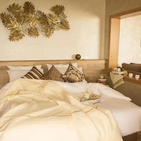 Mabrouk Hotel And Suites- Adult Only-3