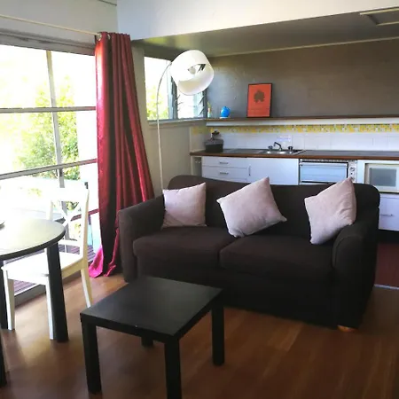 Vineyard Hill-2