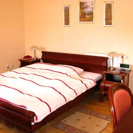Hotel Gracja-2