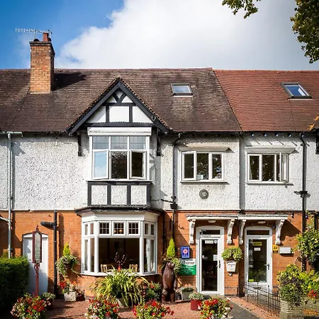 Ashgrove House-3
