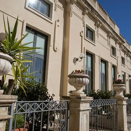 Hotel Villa Cibele-3