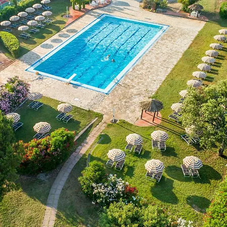 Hotel Fabricia-3