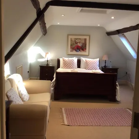 Castle Farm House B&B-3