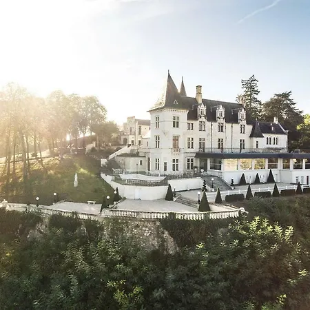 Chateau Le Prieure Saumur - La Maison Younan-3