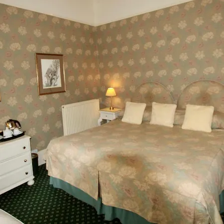 Rylstone Manor-3