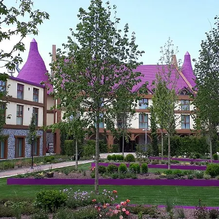 Gardaland Magic Hotel-2