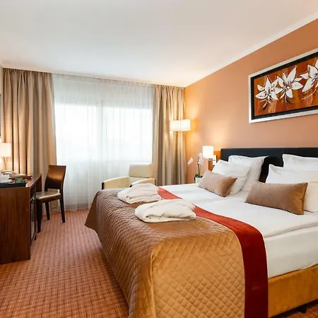 Avalon Hotel & Conferences-3
