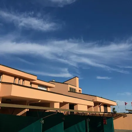 Hotel Motel Regal-2