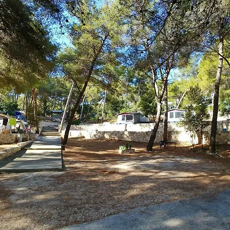 Kamp Vira Mobile Homes-3