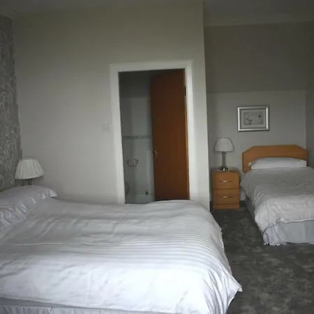 Monturpie Guest House-3