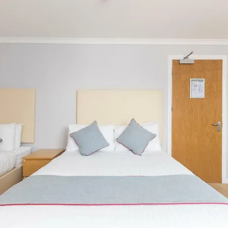 Clydesdale Hotel-2