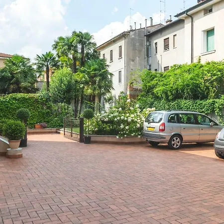 Juliet House-2