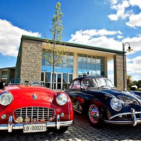 Chianti Village - Free Parking&Pool-2