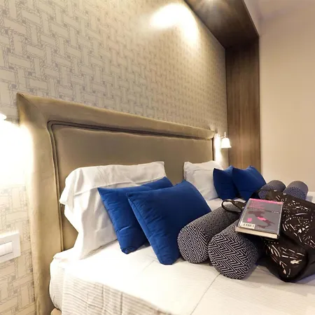 Fly Deco Hotel-3