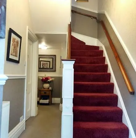 Rutland West Guest House-3