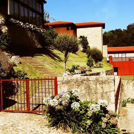 Agrinho Suites&Spa Gerês-3