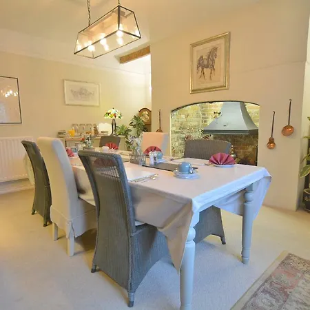 St Leonards Farmhouse-2