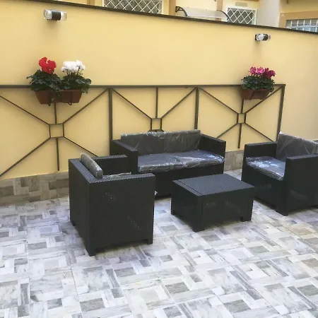MB95 - Mezzocannone Luxurious Bed&Breakfast-2