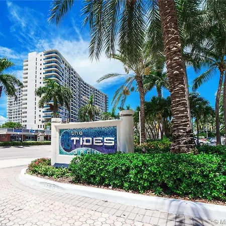 Tides Apt On Hollywood Beach-2