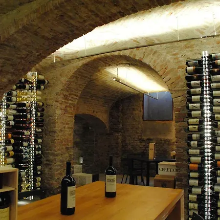 Vinoteca La Sacrestia-2