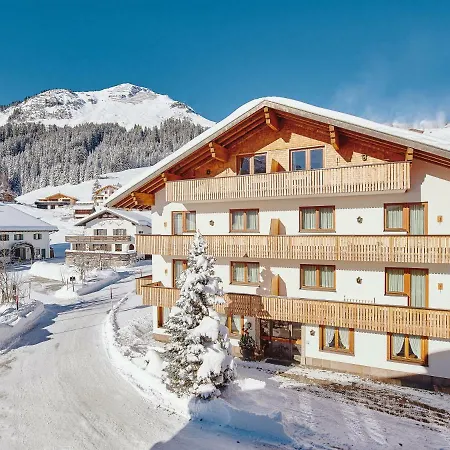 Pension Alpenfluh-3