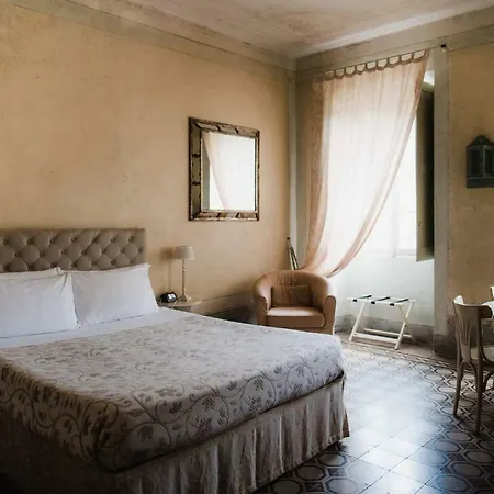 Regina Teodolinda Suites-3