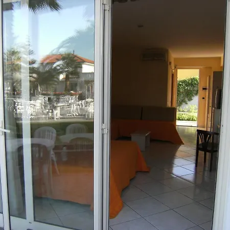 King'S House Hotel Resort-3