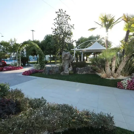 Edra Palace Hotel & Ristorante-2