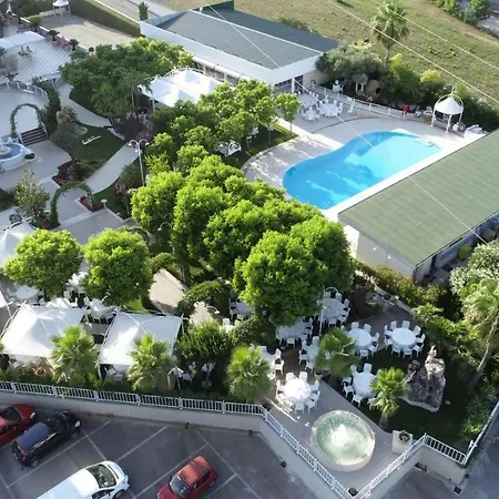 Edra Palace Hotel & Ristorante-3