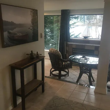 Long Lake Waterfront Bed And Breakfast-2