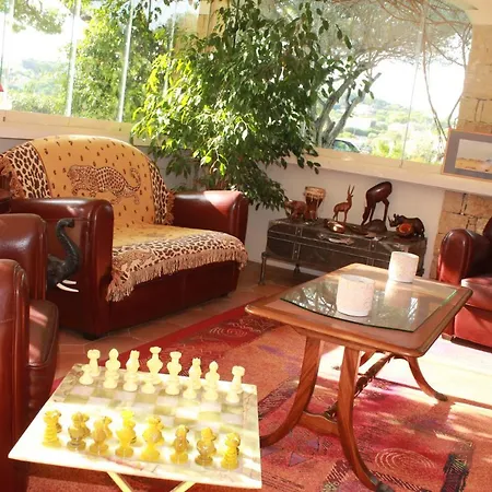 La Villa Topi-3