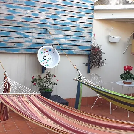 Hotel Hostal Chic-2
