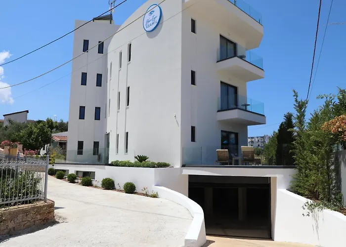 Blue Eye Hotel Ksamil