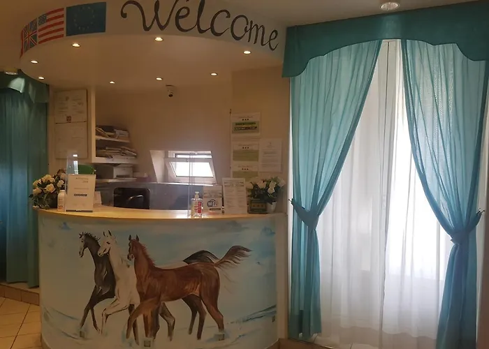 Hotel Arco Romana