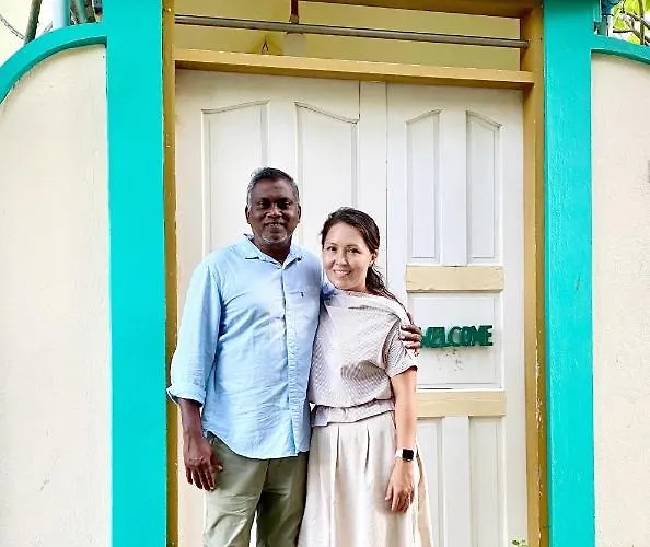 Three Hearts Guesthouse And Villas