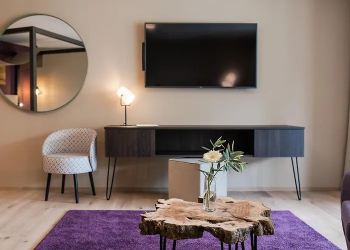Oliven-&Genusshotel Hirzer Schenna