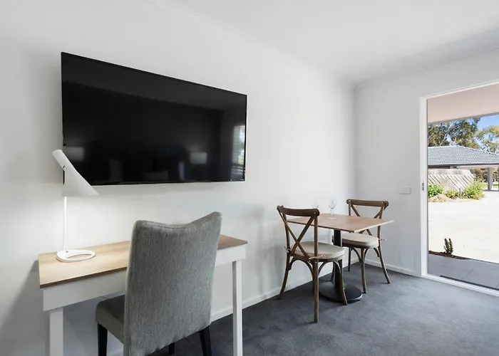 Sanctuary Inn On Westernport Hastings