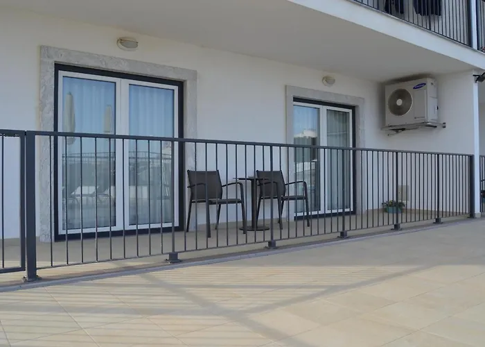 Cerca Da Vitoria 3 Milfontes Aparthotel Vila Nova de Milfontes