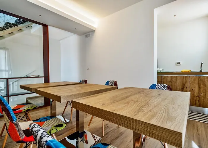 B&B Alusea
