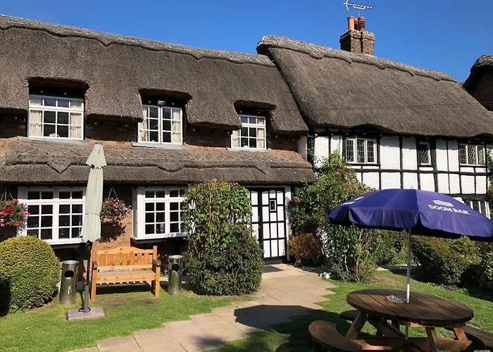Old Hunters Lodge Whipsnade Limited