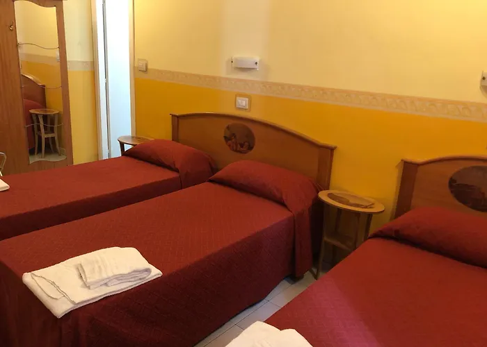 Hotel Cherubini