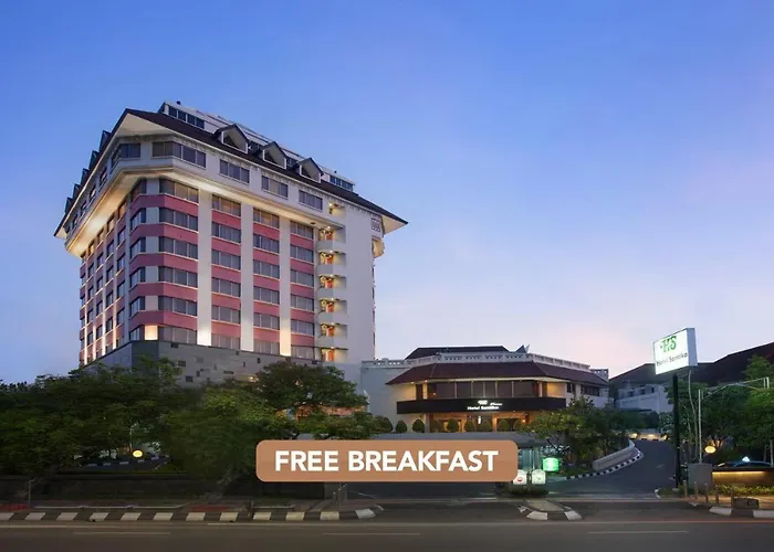 Santika Premiere Semarang
